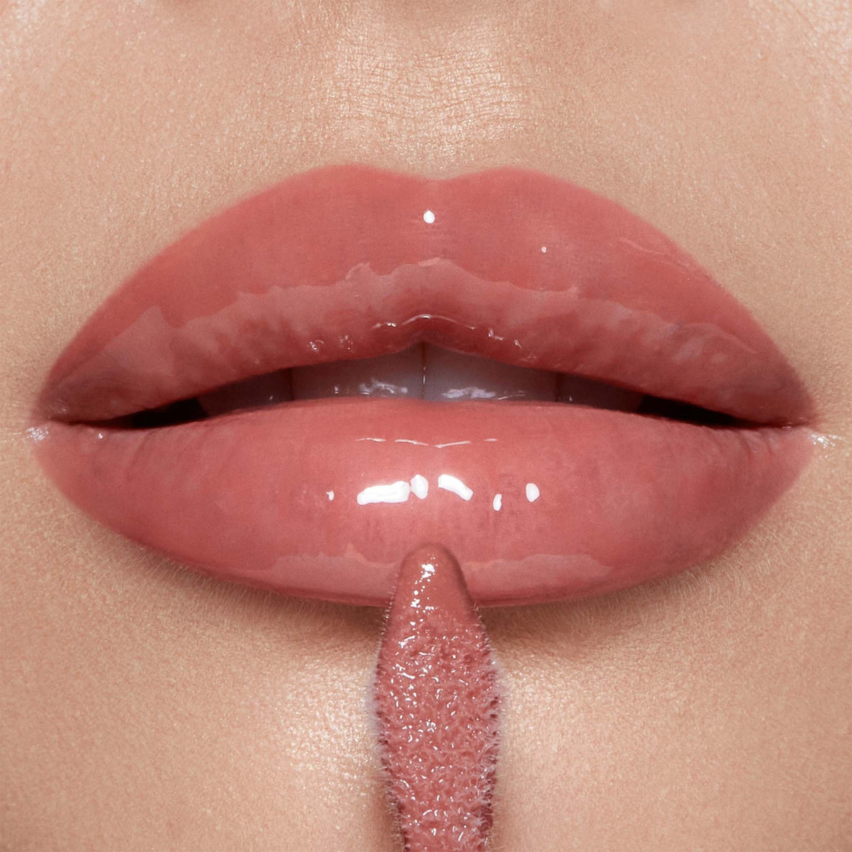 CHARLOTTE TILBURY - PILLOW TALK FAIR-MEDIUM 5.5ML